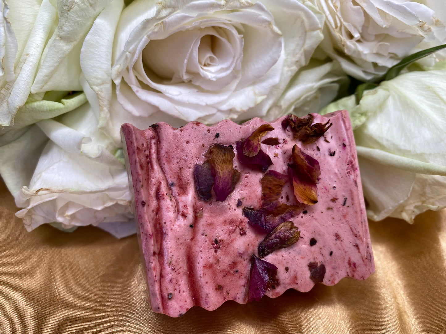 HERBAL INFUSED SOAP SEAMOSS + ROSEHIPS + HIBISCUS +DAMIANA + ESSENTIAL OILS