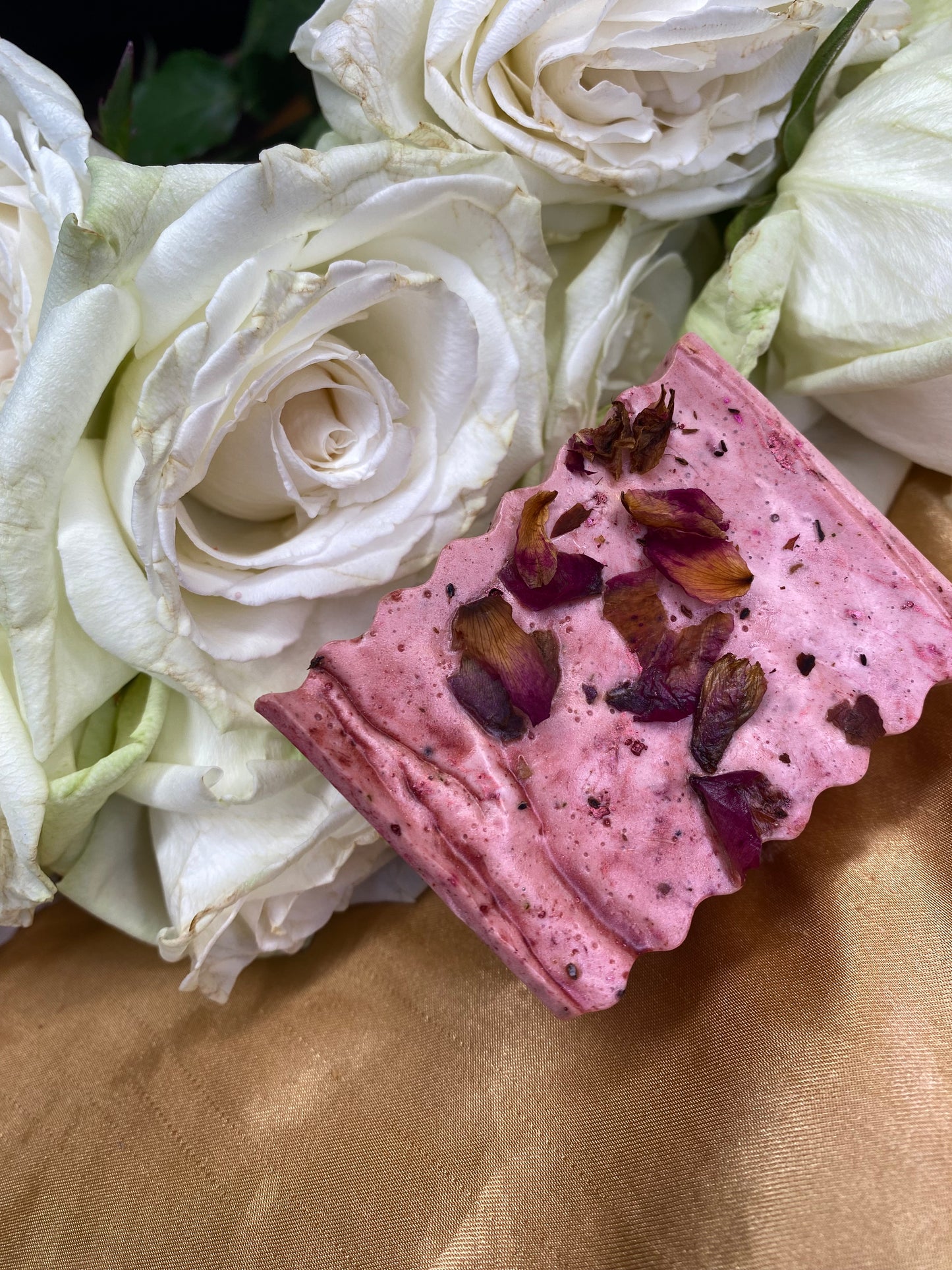 HERBAL INFUSED SOAP SEAMOSS + ROSEHIPS + HIBISCUS +DAMIANA + ESSENTIAL OILS